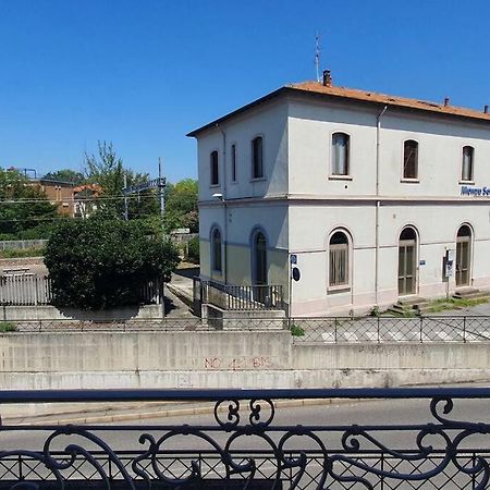 Casa Sobborghi Apartment Monza Bagian luar foto
